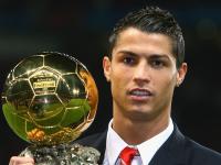 IM电竞游戏-赛道与绿茵的共鸣，苏亚雷斯如何以F1车手般的节奏掌控比赛