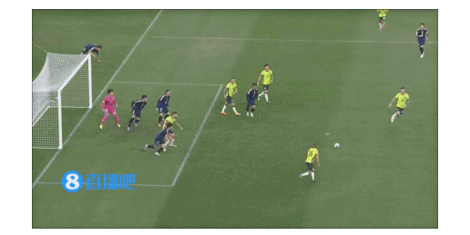 球队队长因伤缺席关键比赛,团队战术调整 球队队长因伤缺席关键比赛,团队战术调整