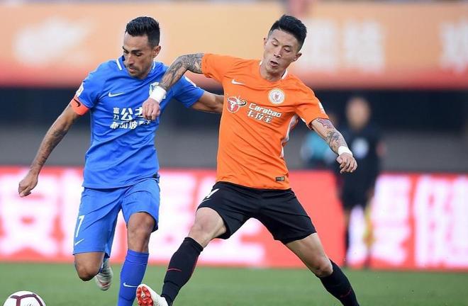 重庆力帆主场战平北京人和客队封盖而下实施反击的简单介绍 重庆力帆主场战平北京人和客队封盖而下实施反击的简单介绍