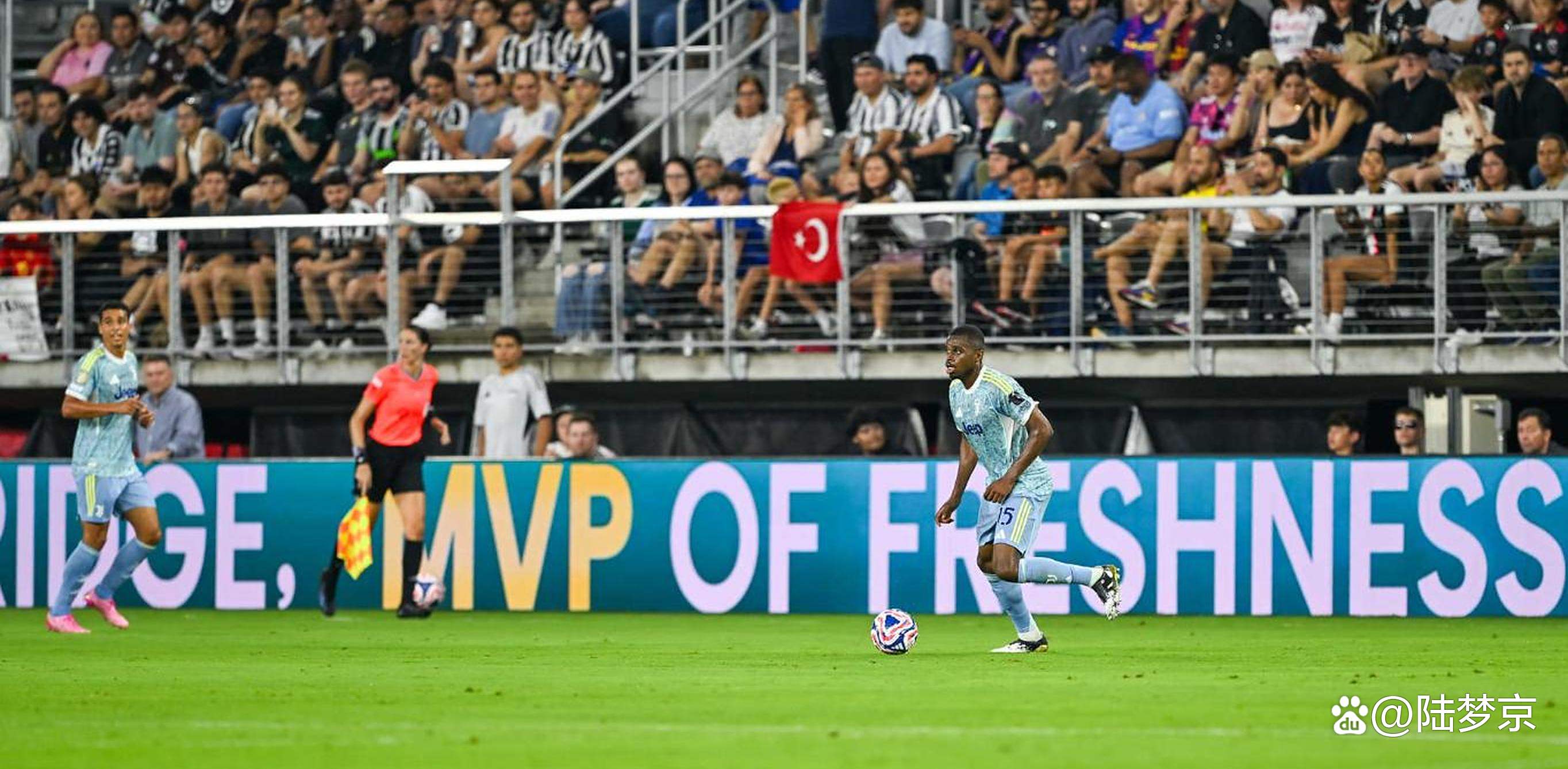 尤文图斯球员闪耀全场,取得胜利的简单介绍 尤文图斯球员闪耀全场,取得胜利的简单介绍