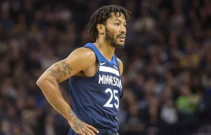 西部队主教练公开批评球员,要求全力以赴 西部队主教练公开批评球员,要求全力以赴