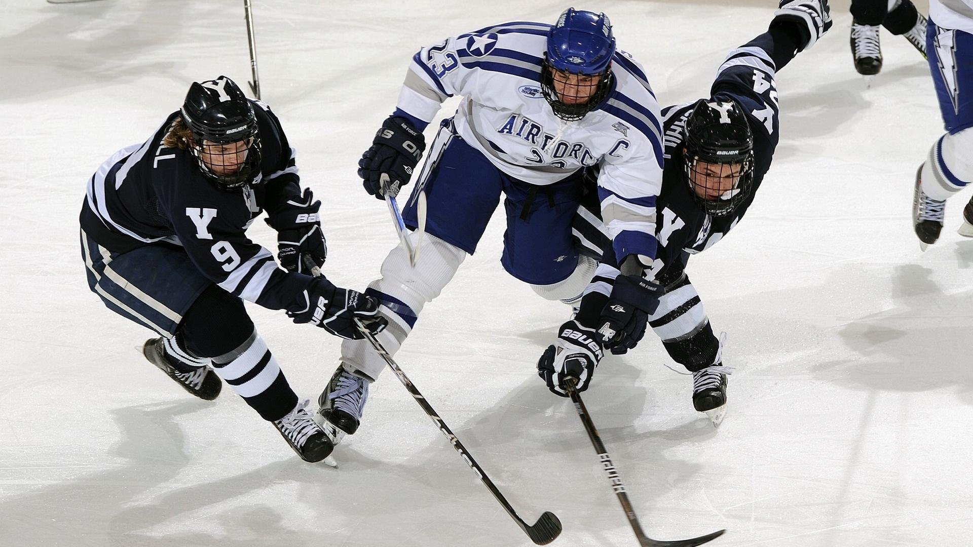 北欧寒刃斩断文艺复兴之梦，门迪在年度焦点之战中接管绿茵