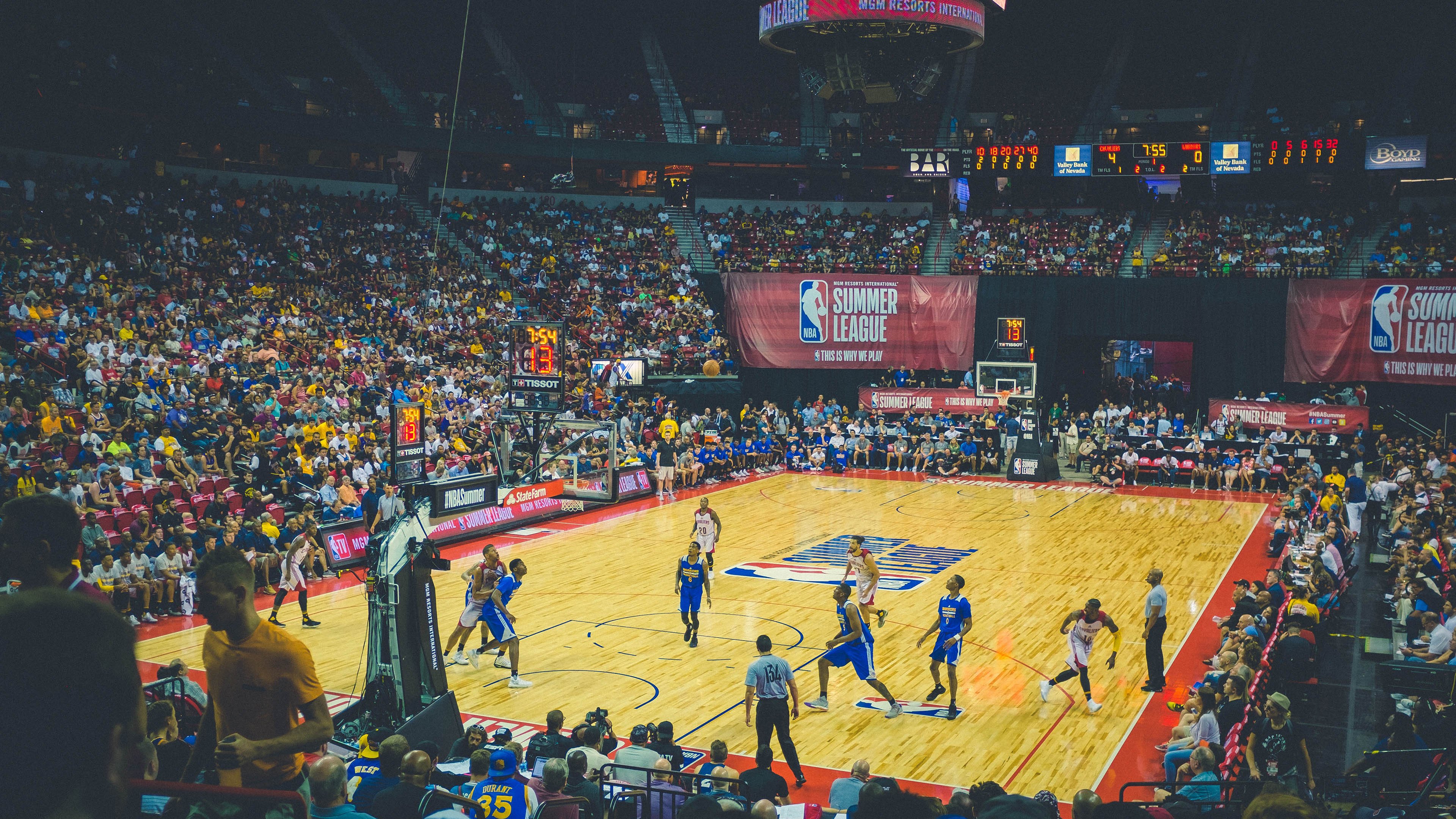 美加墨世界杯焦点战前瞻，奥地利马竞克星能否冲垮钢铁防线？